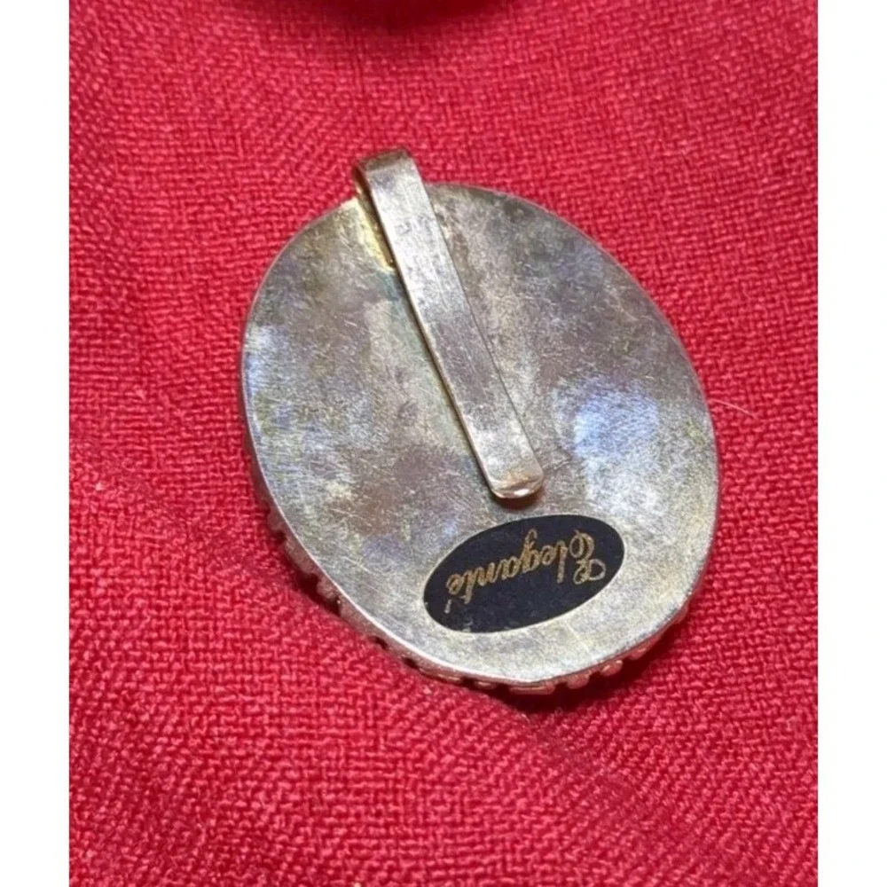Vintage Eleganté Silver Tone And Red Jasper Dress‎ Clip